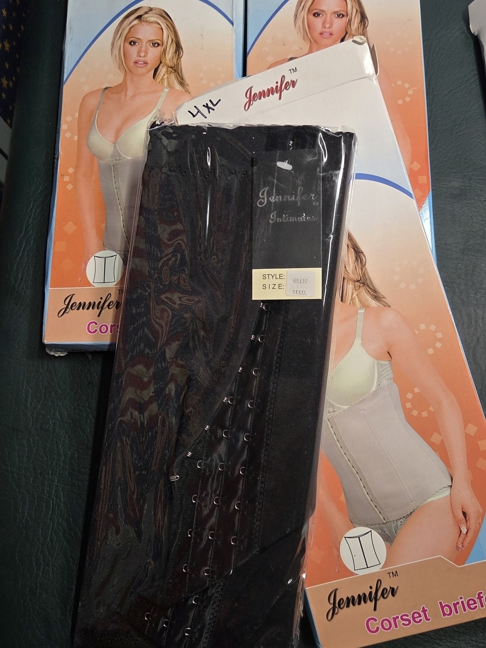 **Jennifer Black Hook-and-Eye Waist Cincher**